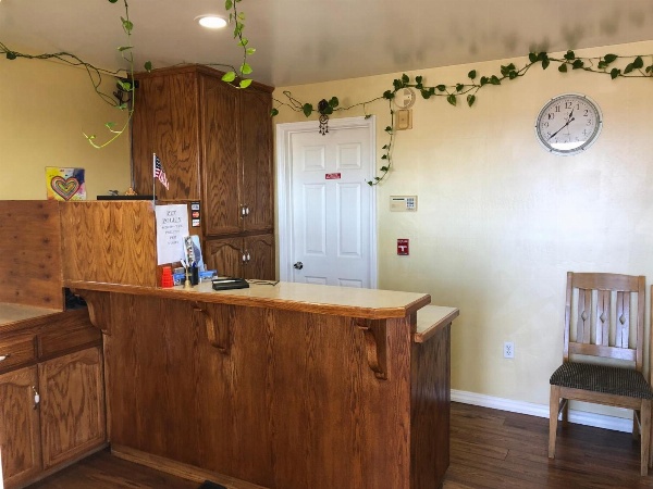 Holland Inn & Suites image 4